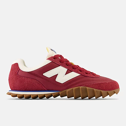 New Balance Essentials Pullover Hoodie красный