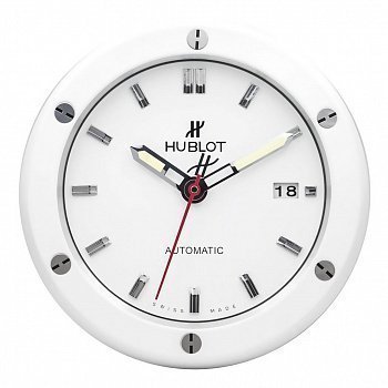 Настенные часы Hublot Classic Fusion